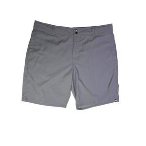 UA Under Armour Men's 40? Grey Flat Front Shorts Waist Drawstring